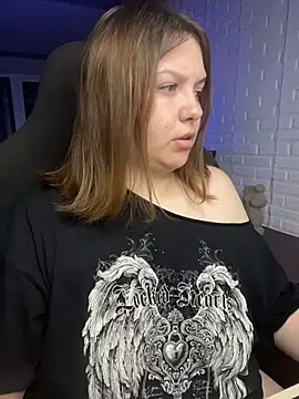 Snapshot of XNirvanaX chatting on 10-29-25, 02:47 XNirvanaX online show from 10-29-25, 02:47