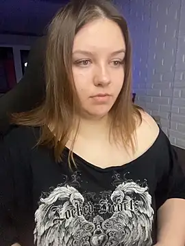 Snapshot of XNirvanaX chatting on 11-22-25, 02:32 XNirvanaX online show from 11-22-25, 02:32