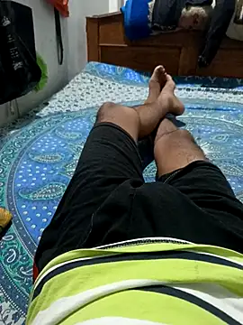 Snapshot of boyindian1234 chatting on 10-05-25, 01:20 boyindian1234 online show from 10-05-25, 01:20