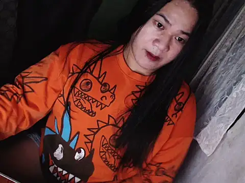 Snapshot of Hugeladycockmarga chatting on 01-18-26, 12:53 Hugeladycockmarga online show from 01-18-26, 12:53