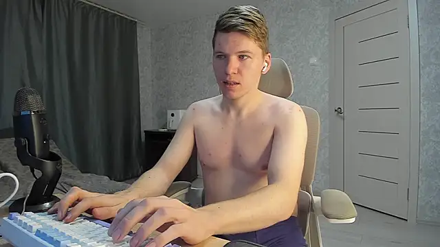 Snapshot of Bananas_dick chatting on 10-26-25, 07:03 Bananas dick online show from 10-26-25, 07:03