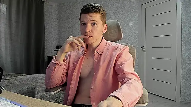 Bananas dick online show from 03-31-26, 06:25