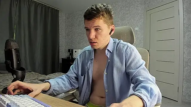Bananas dick online show from 05-30-26, 06:32