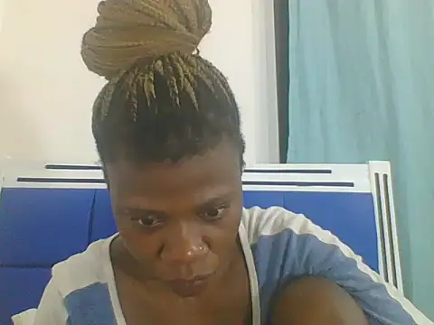 Snapshot of Sweetbaby004 chatting on 09-09-25, 04:39 Sweetbaby004 online show from 09-09-25, 04:39