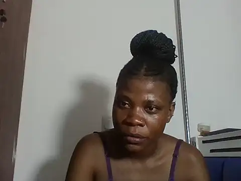 Snapshot of Sweetbaby004 chatting on 02-16-26, 11:39 Sweetbaby004 online show from 02-16-26, 11:39