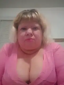 Snapshot of JemJensen30 chatting on 05-14-26, 02:40 JemJensen30 online show from 05-14-26, 02:40