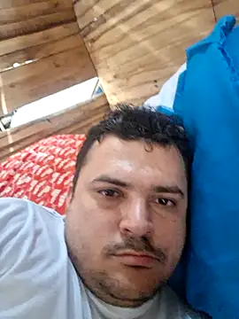 Snapshot of Arcangel_05 chatting on 03-27-26, 03:01 Arcangel 05 online show from 03-27-26, 03:01