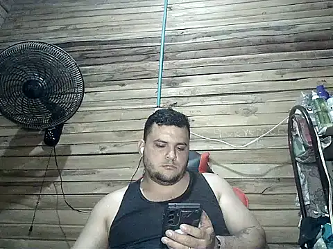 Snapshot of Arcangel_05 chatting on 07-03-26, 04:41 Arcangel 05 online show from 07-03-26, 04:41