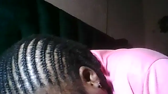 Snapshot of African_slut_goddess chatting on 01-14-26, 10:25 African slut goddess online show from 01-14-26, 10:25