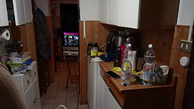 VanessaDoyle online show from 11-24-25, 05:56