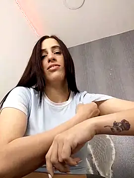 Amira Milker online show from 02-12-25, 01:06