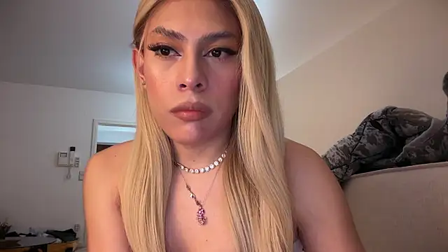 saray doll online show from 02-28-26, 05:58