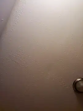 Snapshot of oliviaprettypussy chatting on 02-15-25, 02:47 oliviaprettypussy online show from 02-15-25, 02:47