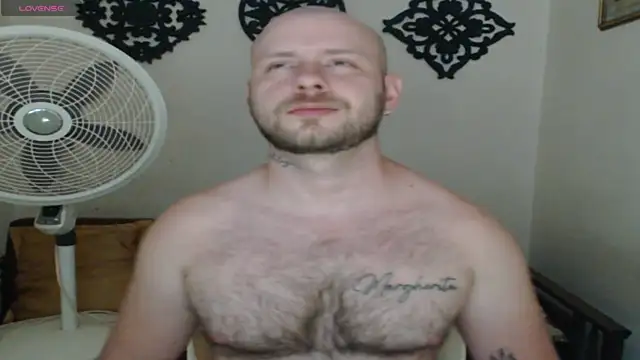 Snapshot of TONY_WHITE_7 chatting on 07-20-26, 08:44 TONY WHITE 7 online show from 07-20-26, 08:44