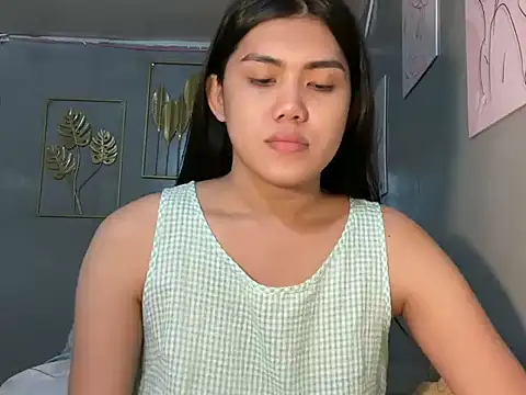 Delicate Savannah online show from 10-02-25, 02:57