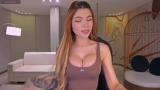 Snapshot of LexieWayne chatting on 09-13-25, 01:00 LexieWayne online show from 09-13-25, 01:00