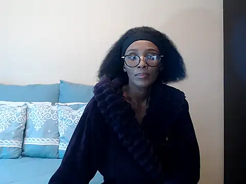 yummycherryxx online show from 05-06-26, 12:54