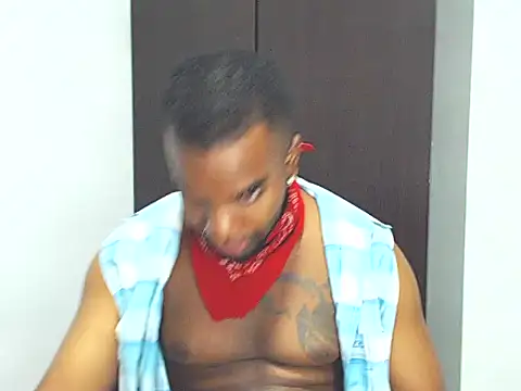 Snapshot of Rene_hotman chatting on 02-07-25, 01:25 Rene hotman online show from 02-07-25, 01:25