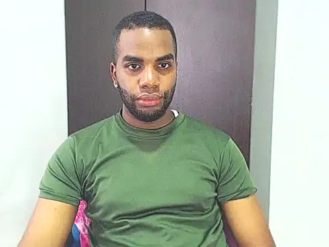 Snapshot of Rene_hotman chatting on 02-11-25, 07:48 Rene hotman online show from 02-11-25, 07:48