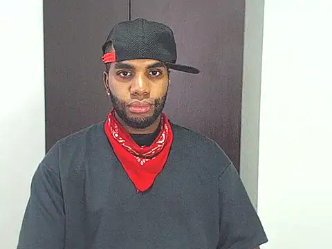 Snapshot of Rene_hotman chatting on 02-16-25, 07:38 Rene hotman online show from 02-16-25, 07:38