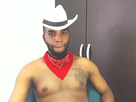 Snapshot of Rene_hotman chatting on 03-04-25, 07:54 Rene hotman online show from 03-04-25, 07:54