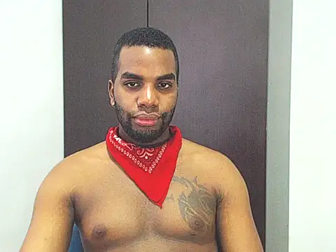 Snapshot of Rene_hotman chatting on 03-11-25, 07:36 Rene hotman online show from 03-11-25, 07:36