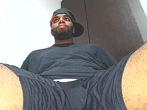 Snapshot of Rene_hotman chatting on 03-12-25, 10:17 Rene hotman online show from 03-12-25, 10:17