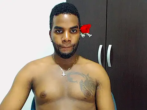 Snapshot of Rene_hotman chatting on 09-16-25, 07:37 Rene hotman online show from 09-16-25, 07:37