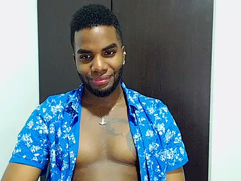 Snapshot of Rene_hotman chatting on 09-22-25, 08:11 Rene hotman online show from 09-22-25, 08:11