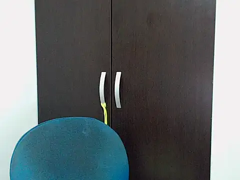 Snapshot of Rene_hotman chatting on 09-25-25, 10:02 Rene hotman online show from 09-25-25, 10:02