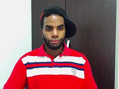 Snapshot of Rene_hotman chatting on 10-07-25, 07:33 Rene hotman online show from 10-07-25, 07:33