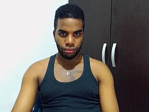 Snapshot of Rene_hotman chatting on 10-27-25, 08:24 Rene hotman online show from 10-27-25, 08:24