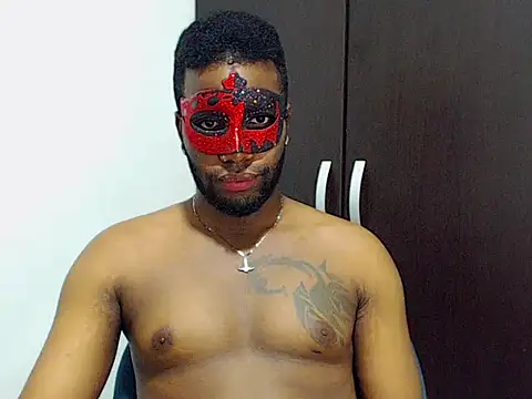 Snapshot of Rene_hotman chatting on 10-31-25, 07:59 Rene hotman online show from 10-31-25, 07:59