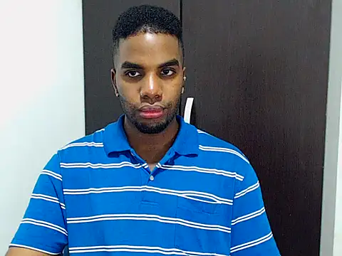 Snapshot of Rene_hotman chatting on 11-03-25, 07:37 Rene hotman online show from 11-03-25, 07:37