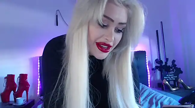 Snapshot of JennaLinn chatting on 02-24-25, 12:16 JennaLinn online show from 02-24-25, 12:16