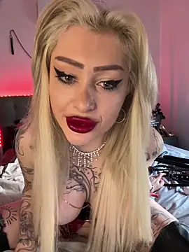 Snapshot of JennaLinn chatting on 03-02-25, 02:32 JennaLinn online show from 03-02-25, 02:32