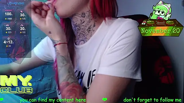 Witch Emma online show from 11-20-25, 09:42