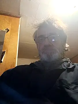 Snapshot of OralDesires2 chatting on 01-06-26, 10:23 OralDesires2 online show from 01-06-26, 10:23