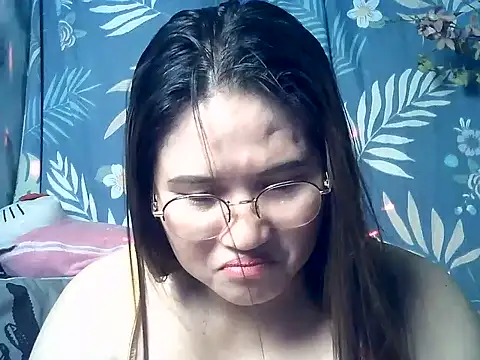 Snapshot of Amazing_Angel22 chatting on 05-21-26, 08:54 Amazing Angel22 online show from 05-21-26, 08:54