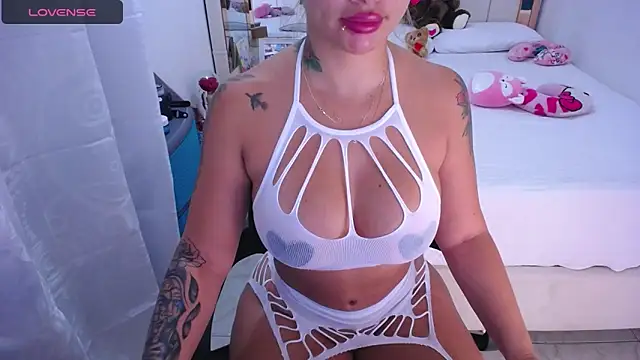 sara  stone1 online show from 02-03-25, 12:25