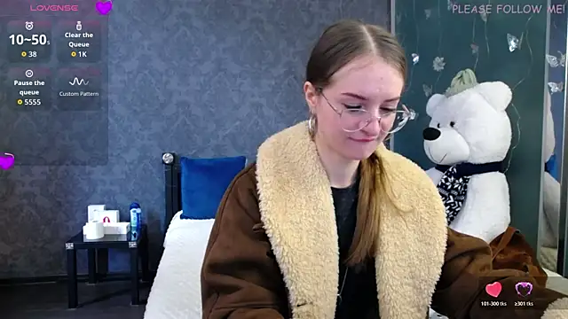 Snapshot of KateJonson chatting on 02-28-26, 07:31 KateJonson online show from 02-28-26, 07:31