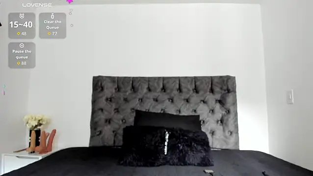 Snapshot of sweet__wild chatting on 02-10-26, 08:24 sweet wild online show from 02-10-26, 08:24