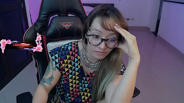 pink-2022 online show from 02-26-26, 09:25