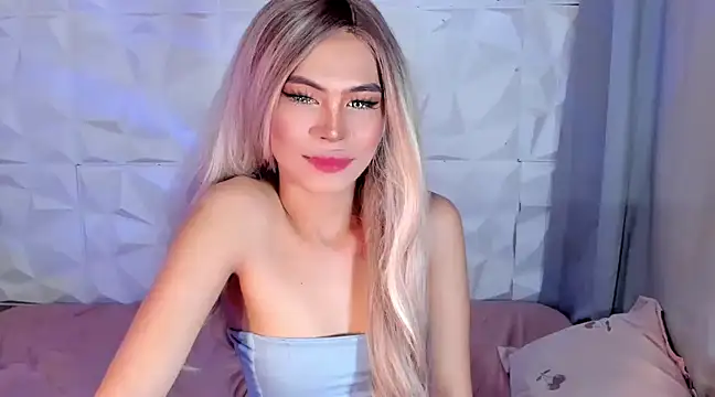 Snapshot of Mathildajam chatting on 02-20-25, 04:50 Mathildajam online show from 02-20-25, 04:50