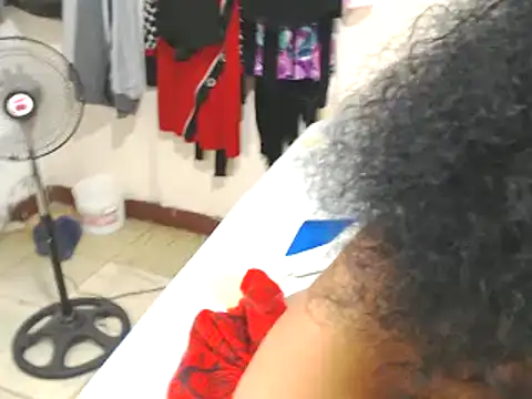 Snapshot of Yayis-hot-sexyw chatting on 12-22-24, 10:36 Yayis-hot-sexyw online show from 12-22-24, 10:36