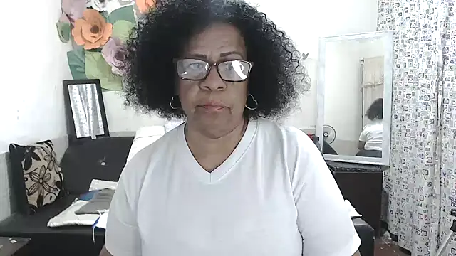 Snapshot of Yayis-hot-sexyw chatting on 03-01-25, 05:31 Yayis-hot-sexyw online show from 03-01-25, 05:31