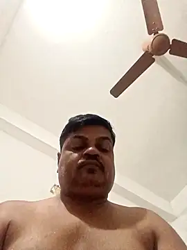 Snapshot of Desi_Londa_143 chatting on 11-27-25, 12:35 Desi Londa 143 online show from 11-27-25, 12:35