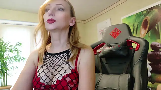 HotLana69 online show from 02-15-25, 03:50