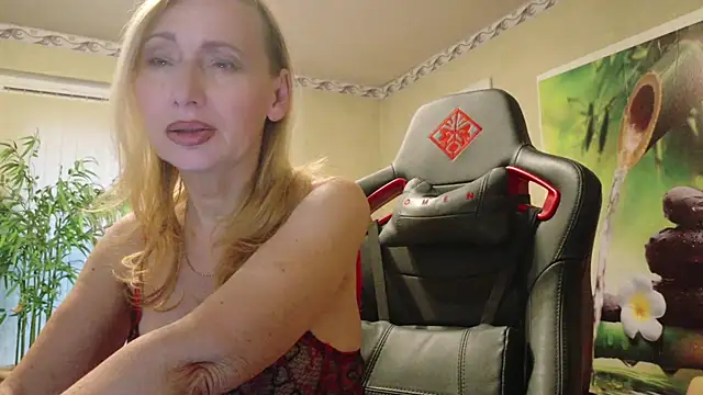 HotLana69 online show from 05-21-26, 06:37