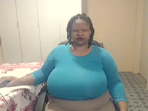 sweetnoziexx online show from 12-04-25, 03:38